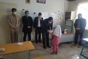 توزیع تبلت برای دانش آموزان بی بضاعت در بخش زنجانرود