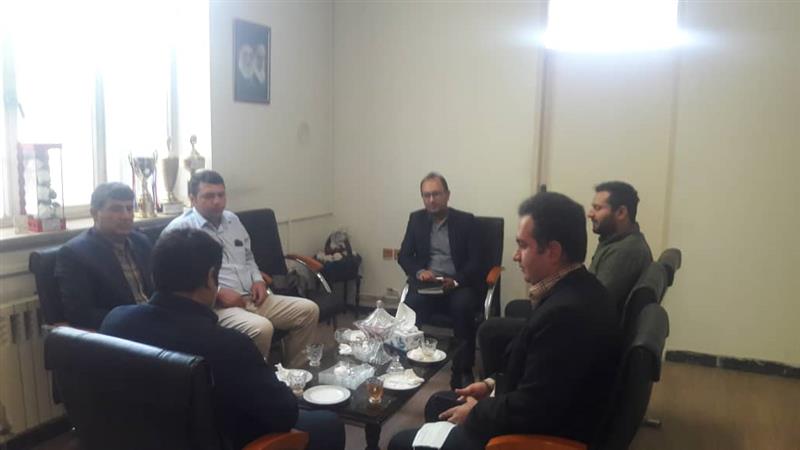 دیدار صمیمی شهردار و اعضای شورای اسلامی شهر نیک پی با بخشدار زنجانرود
