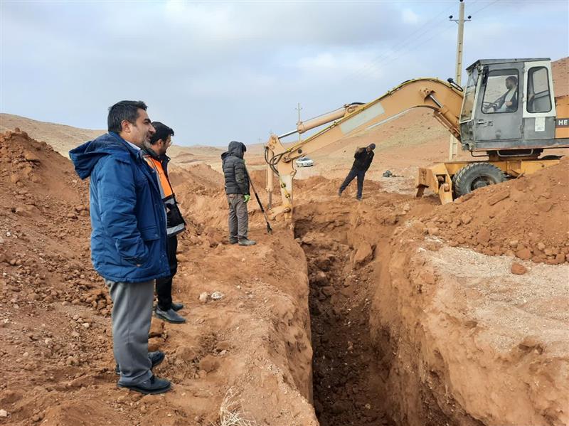 بازدید بخشدار زنجانرود از پروژه گاز رسانی روستای گوگ تپه