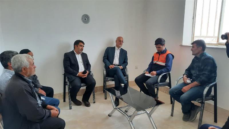 حضور جناب آقای دکتر خالقی فرماندار محترم شهرستان زنجان در روستای بزوشا و بررسی مشکلات روستا