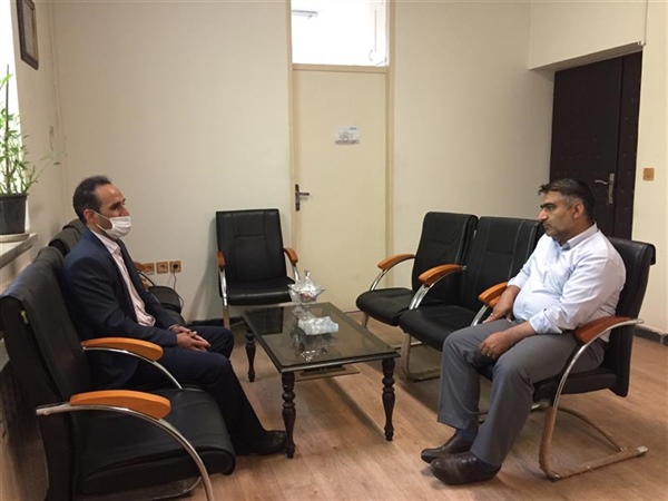 بررسی مسائل اجرای طرح کالابرگ الکترونیک با حضور بیات بخشدار زنجانرود