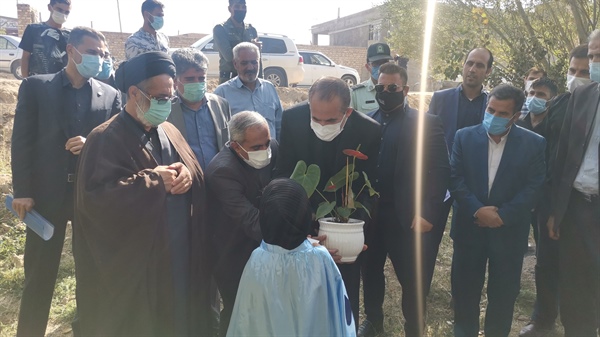 آیین افتتاح وبهره برداری از پروژه آبرسانی مجتمع زاغج در روستای استرود از توابع بخش بزینه رود
