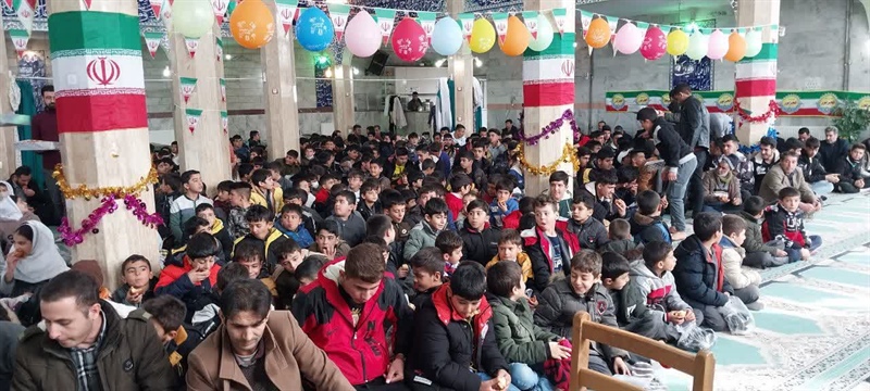جشن انقلاب به مناسبت دهه فجر انقلاب  شکوهمند اسلامی در روستای کهلا برگزار گردید