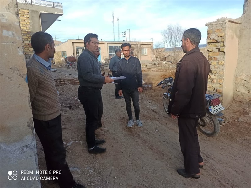حضور بخشدار بزینه رود در روستای قره کهریز