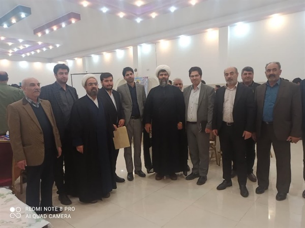 مراسم جشن گلریزان بخش بزینه رود برگزار شد