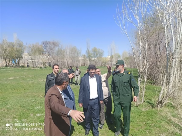 پیگیری حادثه حمله گرگ در شهر زرین رود