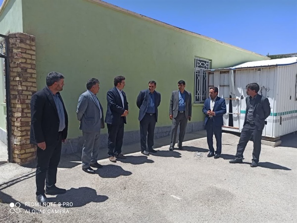 از روند عملیات اجرایی سالن ورزشی مدرسه الزهرای شهر زرین رود بازدید شد