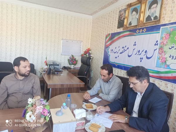 جلسه شورای آموزش منطقه بزینه رود به ریاست بخشدار بزینه رود برگزار شد
