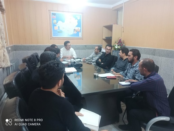 جلسه هماهنگی نحوه اجرای پل مواصلاتی روستای زاغج وساماندهی مزار شهدای روستای قشقجه