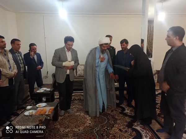 دیدار با خانواده معزز شهید محمد حسین بیگدلی به مناسبت هفته دفاع مقدس