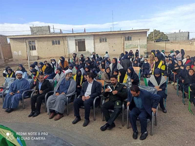 آئین تجلیل از راه یافتگان دانش آموزان بخش بزینه رود به دانشگاه ومراکز آموزش عالی در سال 1402 برگزار شد