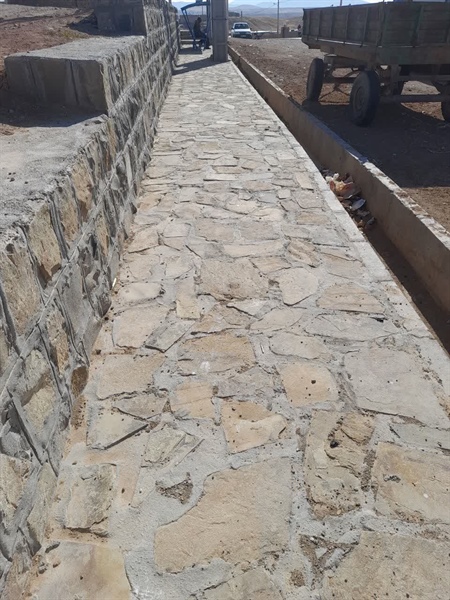 جدول گذاری وسنگ فرش معابر روستای قشقجه
