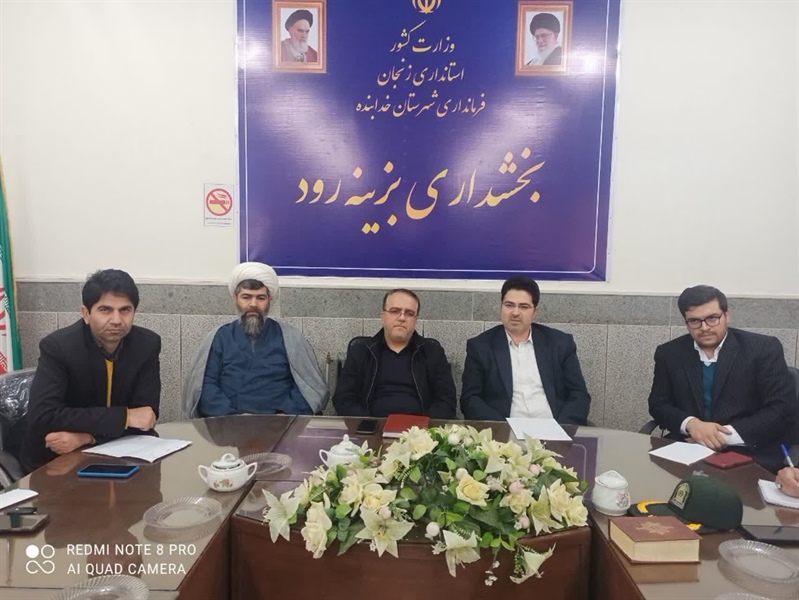 جلسه شورای اداری و نشست مشورتی دهیاران برگزار شد