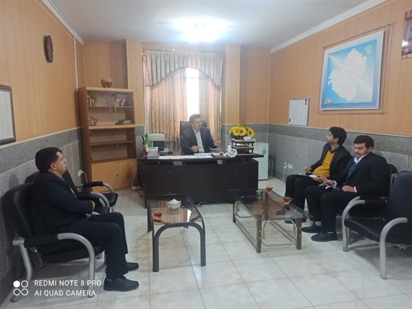 نشست رؤسای حوزه قضایی بخش بزینه رود با بخشداربزینه رود وهم اندیشی در خصوص برخی موضوعات مربوط به بخش