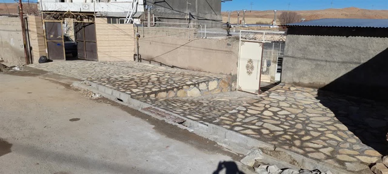 اجرای پروژه سنگ فرش معابر روستای شهیدآباد