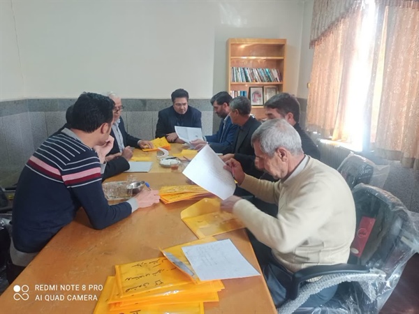 نشست بخشدار بزینه رود با اعضای هئیت اجرایی انتخابات