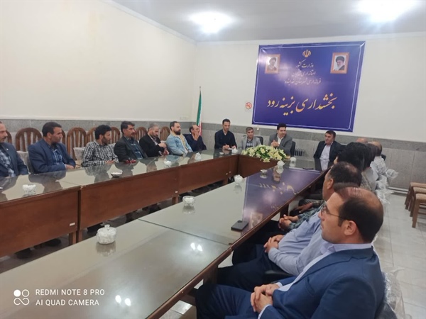 آئین تقدیر وتحلیل از شوراهای اسلامی روستاهای بصرک، بزین، اورگنجه ، امیرلو ، امام کهریز، استرود ، اردهین، آغوزلو وتوزلو به مناسبت روز شوراها