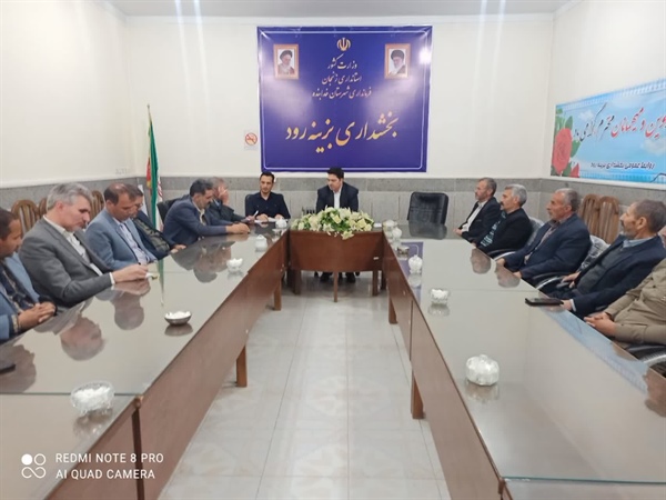 آئین تقدیر وتجلیل از شوراهای اسلامی روستاهای محمدخلج، گل تپه ، پنبه زبان، پیرمرزبان، قشقجه ، ارقین بلاغ وقزلبلاغ به مناسبت روز شوراها
