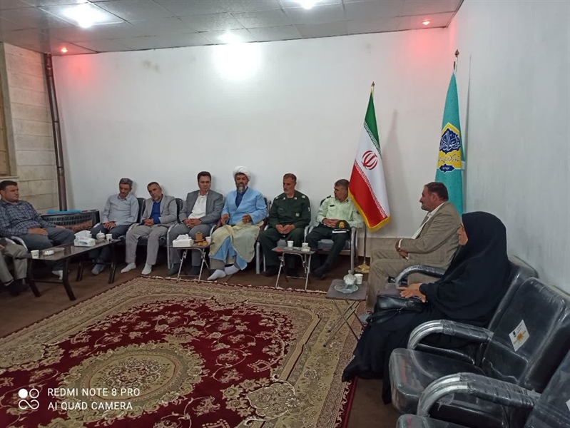 دیدار با امام جمعه شهر وبخش به مناسبت هفته وحدت وهفته دفاع مقدس