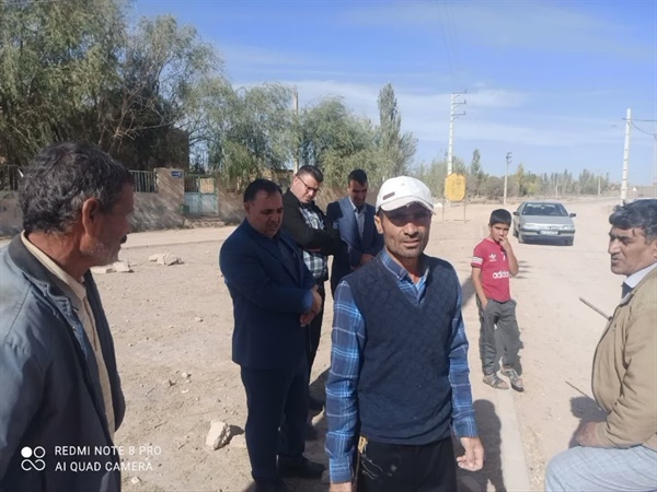 حضور بخشدار بزینه‌رود در روستای اردهین