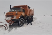 بازدید بخشدار افشار از روند بازگشایی مسیرهای مواصلاتی بخش در پی...