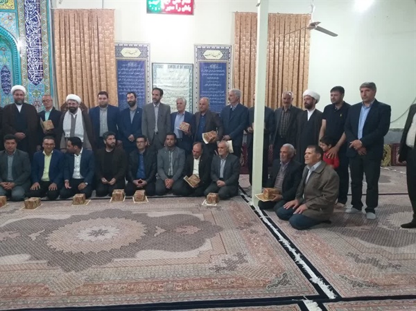 مراسم تجلیل از معلمان بومی قلعه حسینیه
