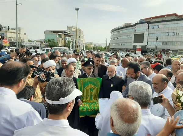 مراسم استقبال از کاروان زیر سایه خورشید