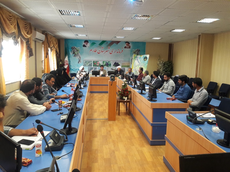 دومین نشست مشورتی دهیاران بخش مرکزی طارم برگزار شد