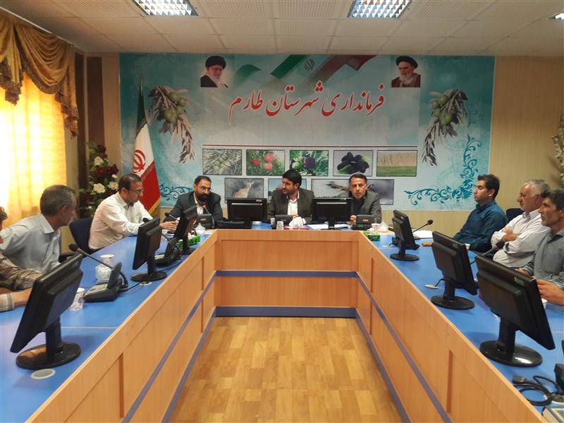 جلسه هماهنگی گاز رسانی به تعدادی از روستاهای بخش مرکزی و گیلوان برگزار شد.