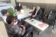 حضور بخشدار مرکزی در باجه بانک ملت شهر ماه نشان و پیگیری مراحل...