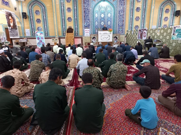 حضور دکتر رفیعی معاون محترم سیاسی، امنیتی و اجتماعی استاندار زنجان در مصلی شهر ماه نشان