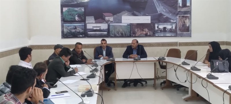 جلسه بررسی مشکلات آب شرب دهستان ایجرود بالا