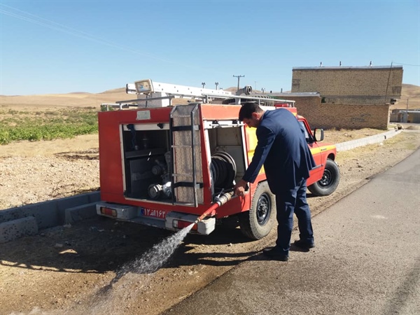 بازدید بخشدار بخش مرکزی جناب آقای مهندس اسکندری از دهیاری وپایگاه آتش نشانی روستای قره سعید