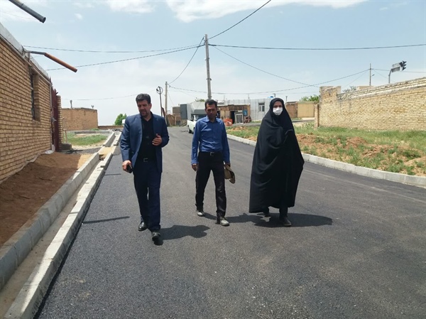 بازدید بخشدار بخش مرکزی جناب آقای مهندس اسکندری وکارشناس فنی دهیاریها از پروژه های عمرانی روستاهای اوزان و بیدگینه