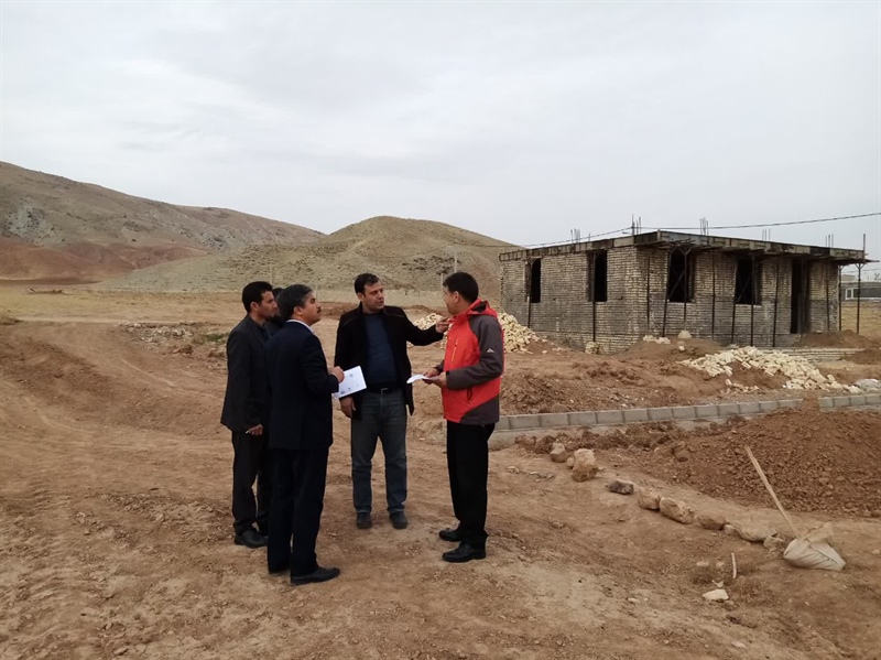 بررسی  وحل و فصل مشکلات گاز رسانی به طرح توسعه روستای قمچقای با حضور جناب آقای مهندس اسکندری بخشدار بخش مرکزی ومدیرمحترم اداره گاز ومدیرمحترم بنیاد مسکن شهرستان