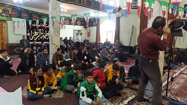 برگزاری جشن انقلاب وجهاد تبیین وهمچنین دیدار با خانواده شهدا در روستای ایچ روز جمعه ۱۳ بهمن دومین روز از دهه فجر ۱۴۰۲