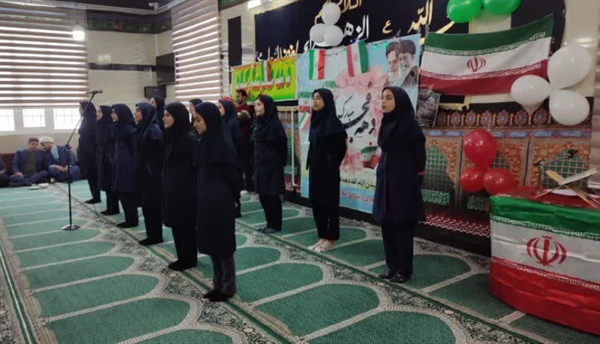 🔗 ✴️ جشن انقلاب در روستای ملاپیری با حضور اهالی محترم روستا و مسئولین شهرستان ایجرود در پنجمین روز دهه مبارک فجر برگزار گردید.