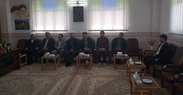 برنامه دیدار نوروزی بخشدار مرکزی جناب آقای مهندس اسکندری با امام جمعه محترم شهرستان وفرمانده محترم سپاه ناحیه ایجرود