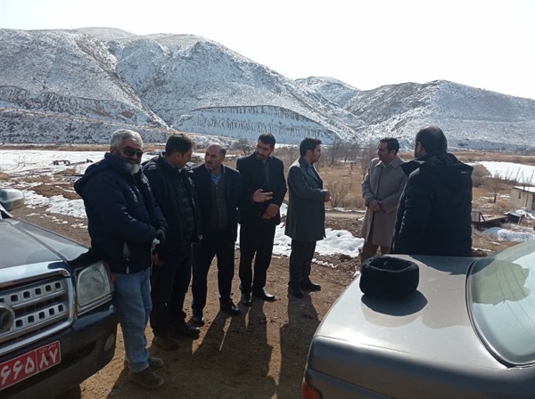 بازدید میدانی جناب آقای جعفری فرماندار محترم ایجرود در معیت معاون برنامه ریزی و امور عمرانی فرمانداری و بخشدار حلب از پروژه سد بلوبین.