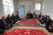 دیدار با خانواده شهید والا مقام روح اله حقی توسط مسئولین شهرستان