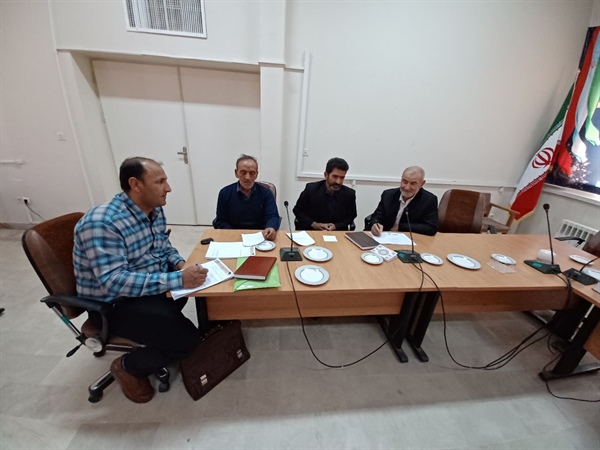 جلسه تعیین و تصویب تعرفه عوارض محلی بخش حلب وتعیین رئیس شورای بخش در سال دوم