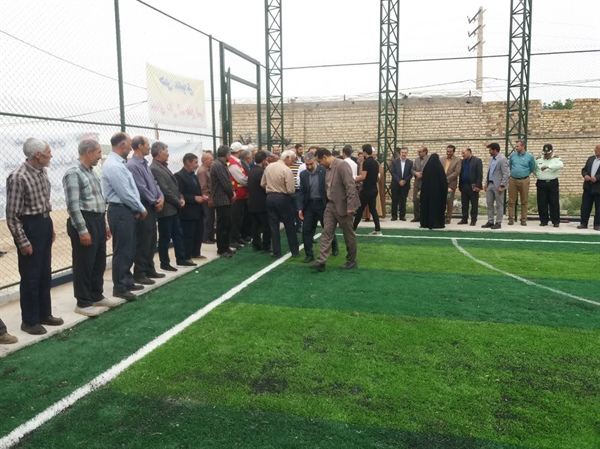 افتتاح زمین چمن مصنوعی روستای ینگی کند جامع السرا، با حضور آقای دکتر خاتمی نماینده محترم شهرستان ماهنشان و ایجرود در مجلس شورای اسلامی، آقای جعفری فرماندار محترم شهرستان ایجرود