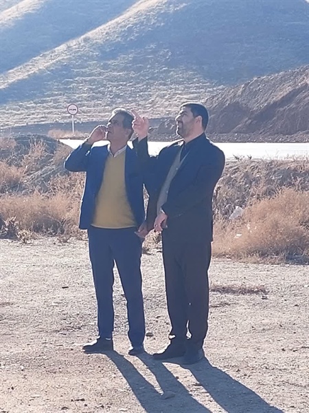 بازدید میدانی جناب آقای عبدی بخشدار بخش حلب از اصلاح شبکه برق مسیر چندی از روستاهای بخش با معیت مدیر توزیع برق شهرستان ایجرود.