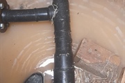 رفع شکستگی لوله آب روستای قندی بلاغ.