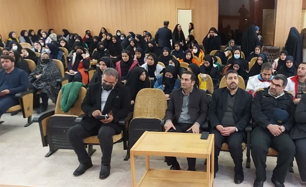 برگزاری جشن نیمه شعبان و ولادت باسعادت حضرت ولیعصر(عج) با حضور حاج آقا زرینه امام جمعه محترم شهرستان ایجرود ،آقای مهندس جعفری فرماندار محترم شهرستان ایجرود،آقای عبدی بخشدار محترم بخش حلب