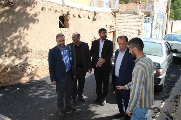 برنامه دهگردشی و دیدار با اهالی شریف روستای نکتو با حضور جناب آقای مهندس موسوی نماینده محترم شهرستان های ماهنشان و ایجرود ،جناب آقای دکتر رجایی سرپرست محترم فرمانداری شهرستان ایجرود و