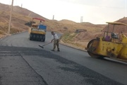 آسفالت ریزی معابر روستای قره بوته از توابع بخش حلب به مساحت 2500...