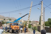 جابجایی تیرهای فشار قوی و حادثه ساز خیابان شهداء ویر