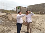 بازدید میدانی مدیر کل امور روستایی و شوراهای استانداری زنجان و  دکتر حسنلو فرد بخشدار مرکزی زنجان  از روند اجرای پروژه سنگ فرش و دیوار سنگی به اتفاق کارشناس عمرانی دهیاری ها