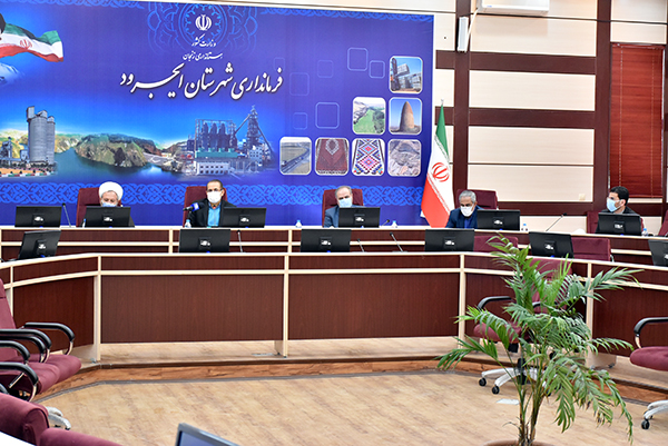 جلسه بررسی اجرای طرح شهید حاج قاسم سلیمانی در شهرستان ایجرود به ریاست حقیقی استاندار  زنجان  با حضور حجت الاسلام والمسلمین مقدمی امام جمعه شهرستان ایجرود